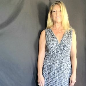 Black & white maxi dress